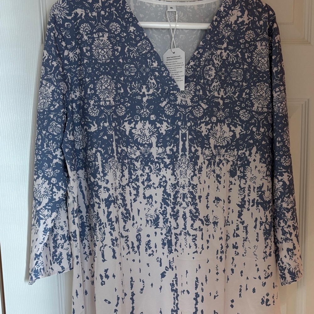 NWT- XL top